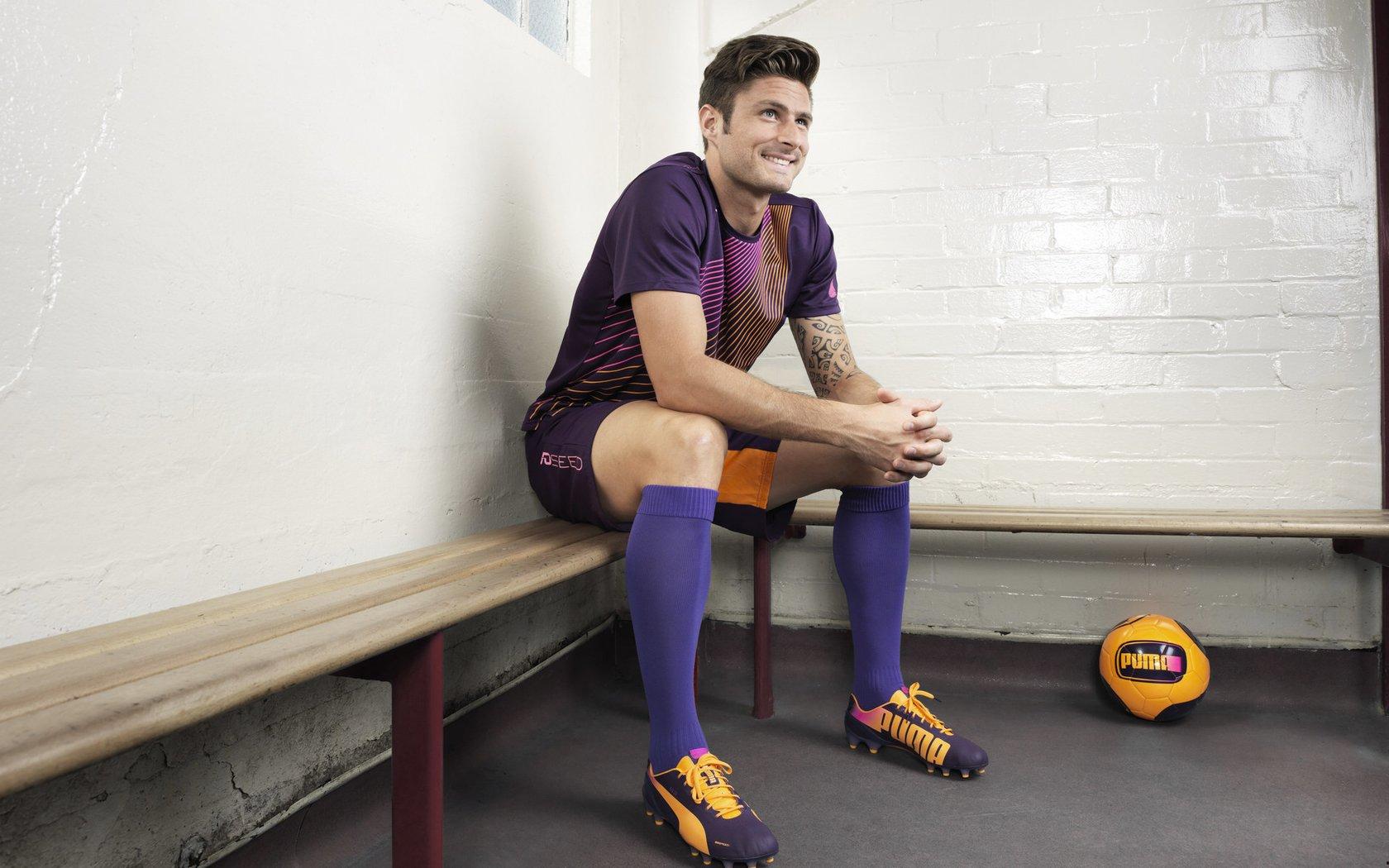 世体披露，对阵马略卡一役，巴萨502名会员涉违规转售门票，俱乐部重申将严查